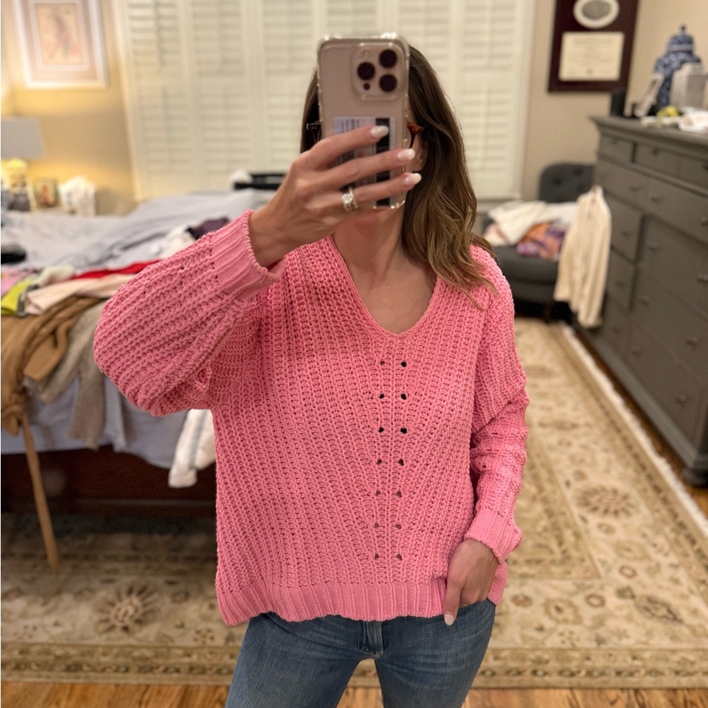 H&M Chenille Soft Pink V-neck Sweater XS